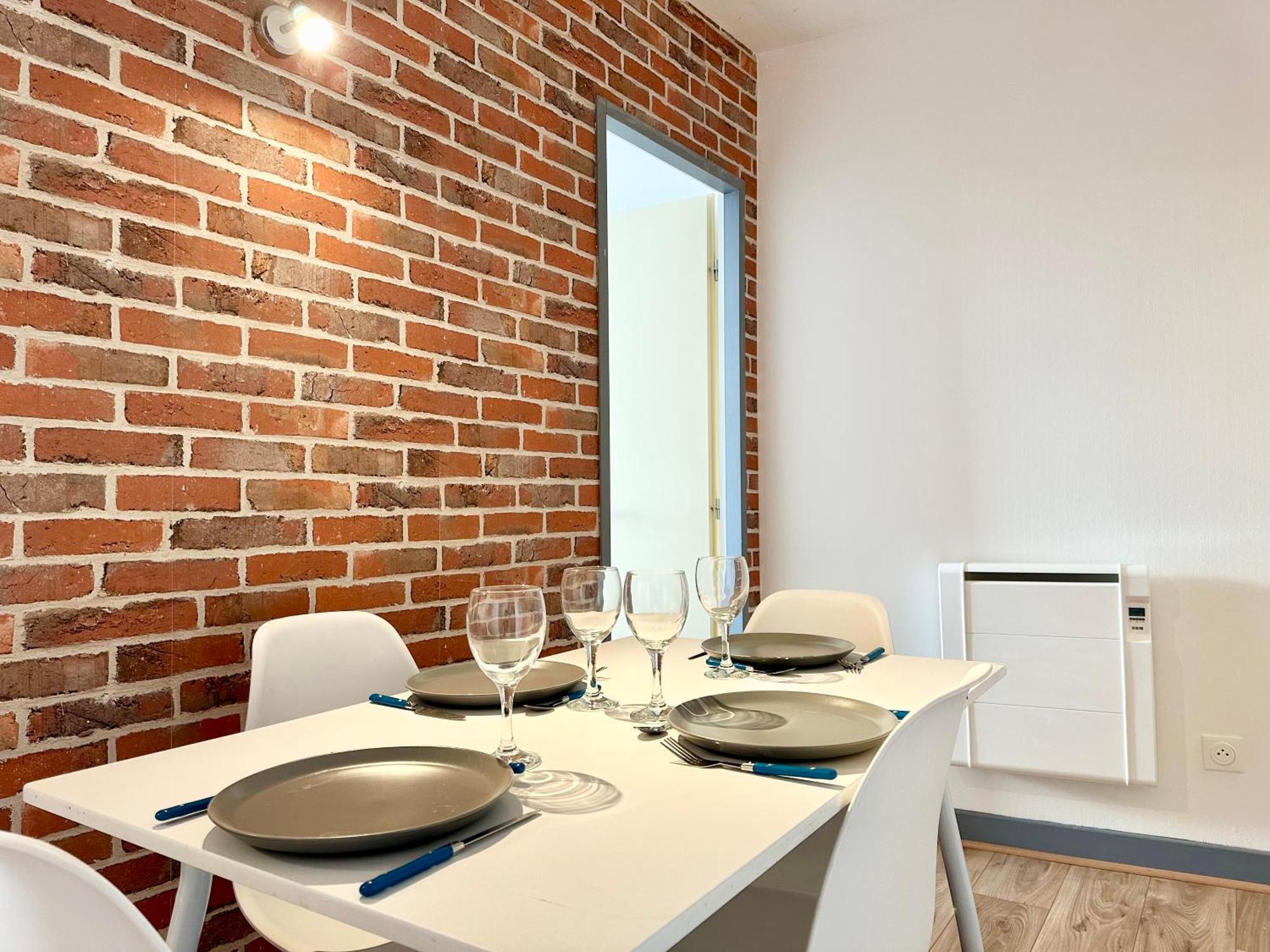 La Confluence - Vue Imprenable & Hyper Centre Apartment มง-เดอ-มาร์ซ็อง ภายนอก รูปภาพ